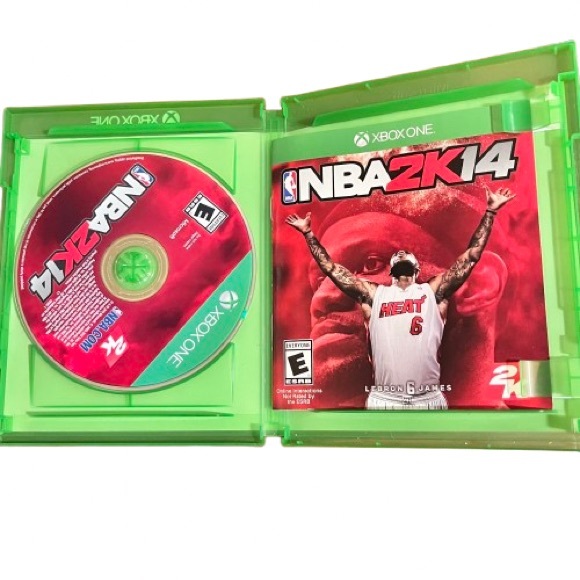 XBOX ONE- Set of 4 Games in Cases. - Picture 4 of 6